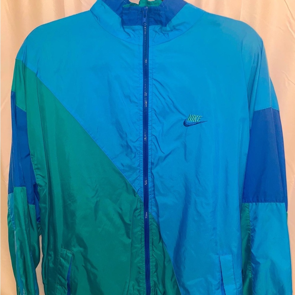 Vintage Nike Windbreaker